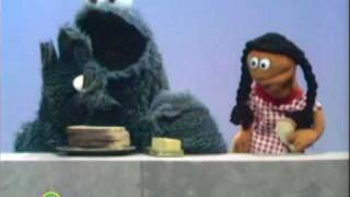 Sesame Street Cookie Monster Makes A Sandwich [upl. by Nirek]