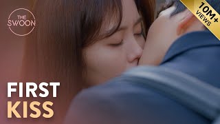 Kim Sohyun and Song Kang’s first kiss  Love Alarm Ep 1 ENG SUB [upl. by Nosretep231]