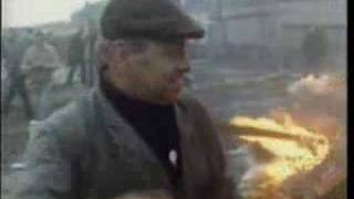 Fred Dibnah How to bring down a chimney stack [upl. by Yliab972]