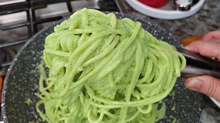 GREEN SPAGHETTI  EASY Mexican Style Green Spaghetti  Spaghetti Verde Recipe [upl. by Tomaso]