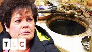 Friend Is SHOCKED At How This Woman Has Been Living  Hoarding Buried Alive [upl. by Eliseo749]