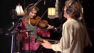 Alison Krauss Sam Bush amp Tony Rice  Sawing on the Strings [upl. by Nyhagen508]