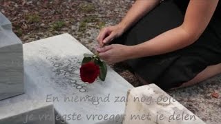 Karin Bloemen  Geen kind meer met tekst op clip [upl. by Akinimod]