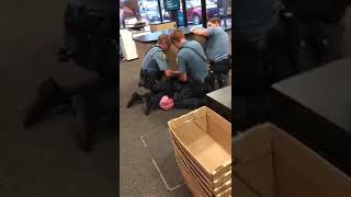 St Paul police arrest girl at UPS store [upl. by Atiek]