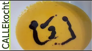 Cremige und duftende Kürbissuppe  Rezept für Kürbiscremesuppe [upl. by Nive]