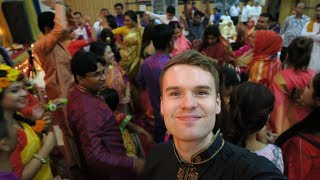 INVITED TO A BANGLADESHI WEDDING IN DHAKA 🇧🇩 [upl. by Portugal937]