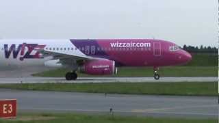 Samolot HALPZ WIZZ AIR AIRBUS A320 Kołowanie i start lotnisko Okęcie [upl. by Ramuk652]