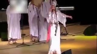 Danse Naili BOUSAADA Algérien 😍 رقصة نايلي بوسعدة [upl. by Htiel]