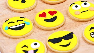 HOW TO MAKE EMOJI COOKIES  NERDY NUMMIES [upl. by Adaliah]