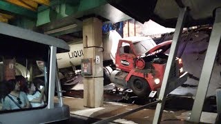 Earthquake  The Big One Universal Studios Hollywood Backlot Studio Tram Tour POV HD 1080p 60fps [upl. by Akenat706]