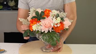 MAKING SUMMER CENTERPIECE 2020 easy floral arranging hacks [upl. by Fitalludba]