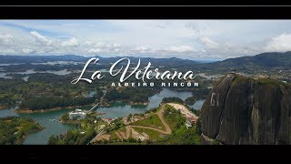 La Veterana ALBEIRO RINCON Video Oficial [upl. by Halvaard845]