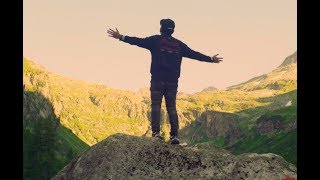 Zizan Razak feat Ismail Izzani  Berserah Official Music Video [upl. by Irbua]