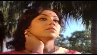 Puttanna Kanagal Songs  Viraha Nooru Nooru Thraha Song  Edakallu Guddada Mele Kannada Movie [upl. by Notliw884]