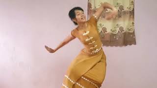 Myanmar Traditional DanceKabyarlok [upl. by Nodnorb]