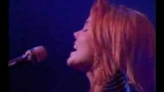 Belinda Carlisle performs Circle in the Sand [upl. by Noicpecnoc294]